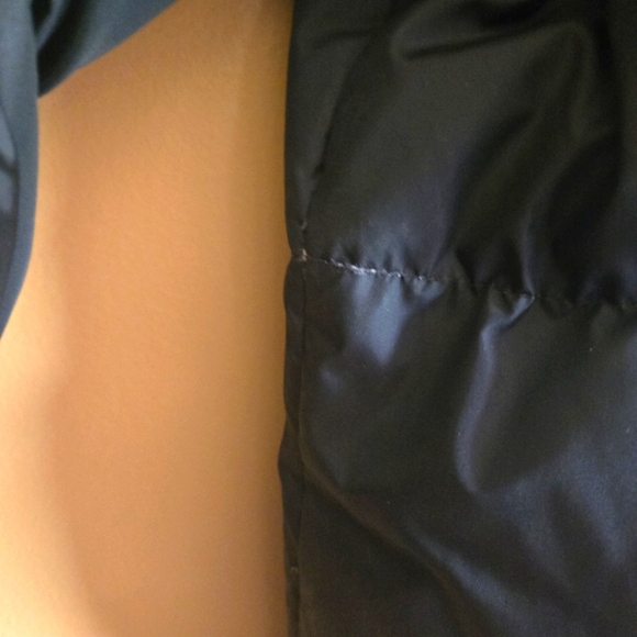 Tommy Hilfiger feather down coat, size L - Picture 8 of 8